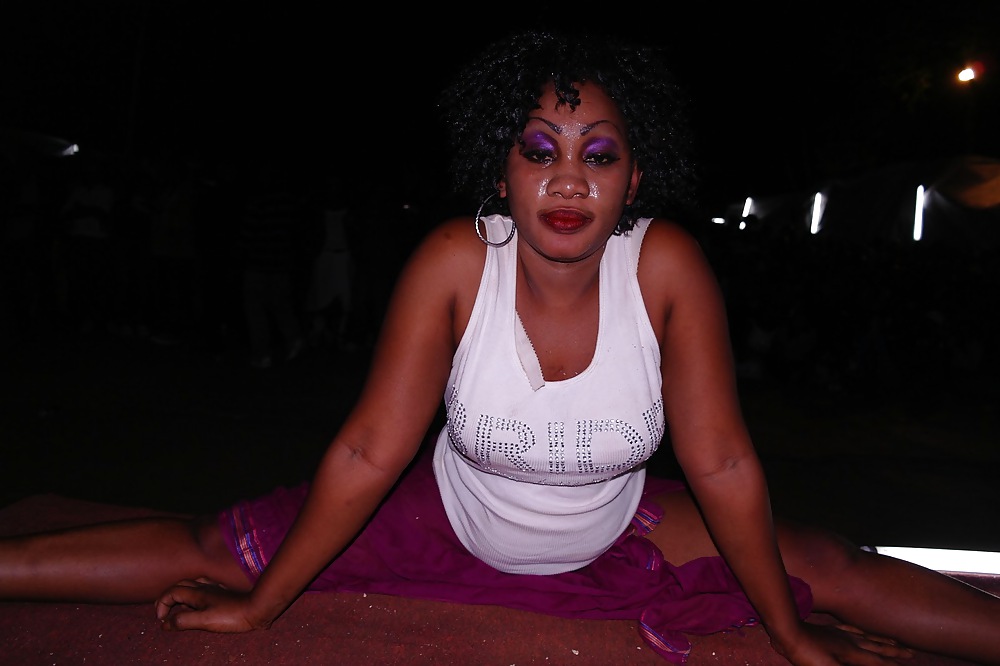 Tanzania Amazing Dance girls #18834276
