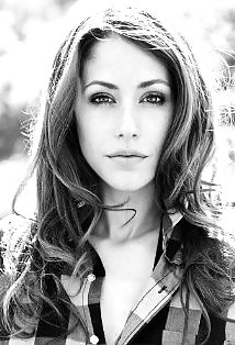 Amanda Crew #17014904