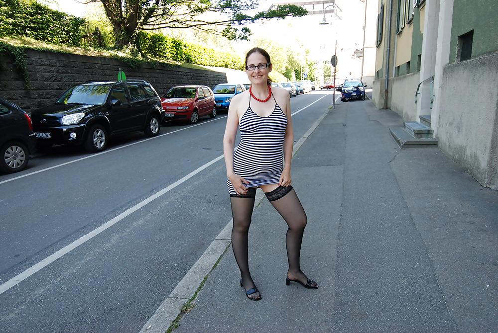 Spaziergang In Geilem Outfit , Public Walking Slut Dress #594180