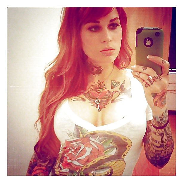 Sexy Redheads I would EAT #8313737