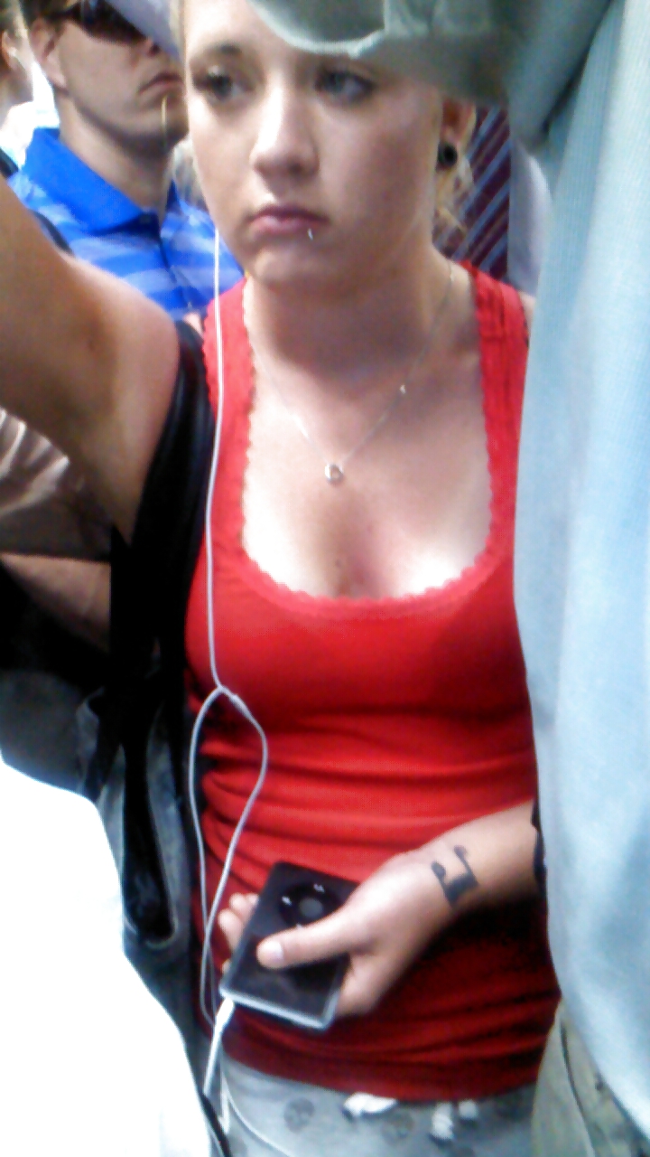 Voyeur - cleavage on the train #17970085
