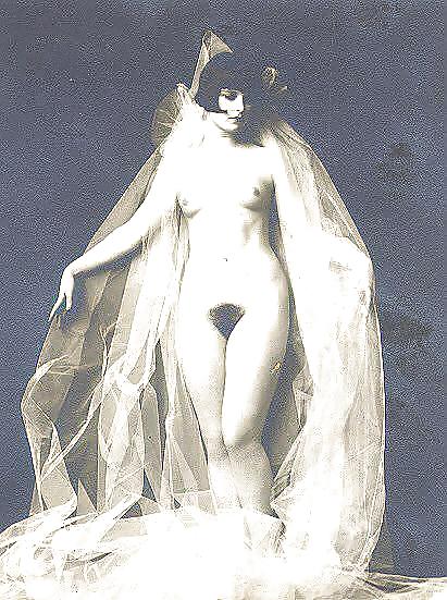 Vintage Erotic Photo Art 10 - Nude Model 7 Brides #6720911