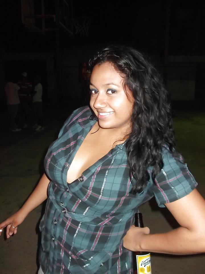 Mujer (amiguitas 20)
 #13108788