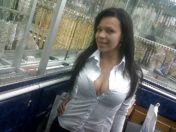 Mujer (amiguitas 20)
 #13108807