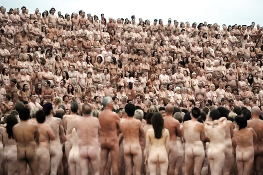 Spencer tunick - sydney opera house
 #15383782