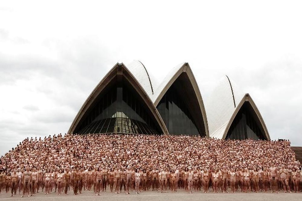 Spencer tunick - sydney opera house
 #15383960