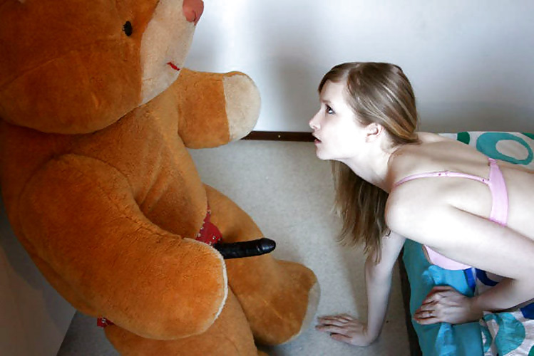 Girls with teddy bear #6736051