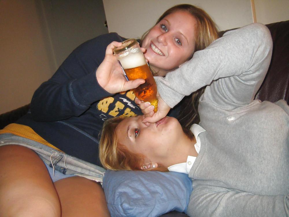 Upskirts upshorts 32 #20016382