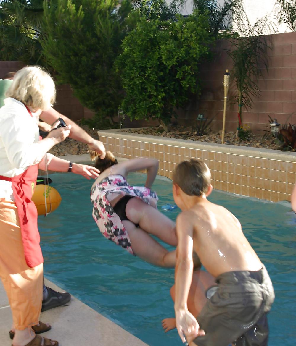 Upskirts upshorts 32 #20016430