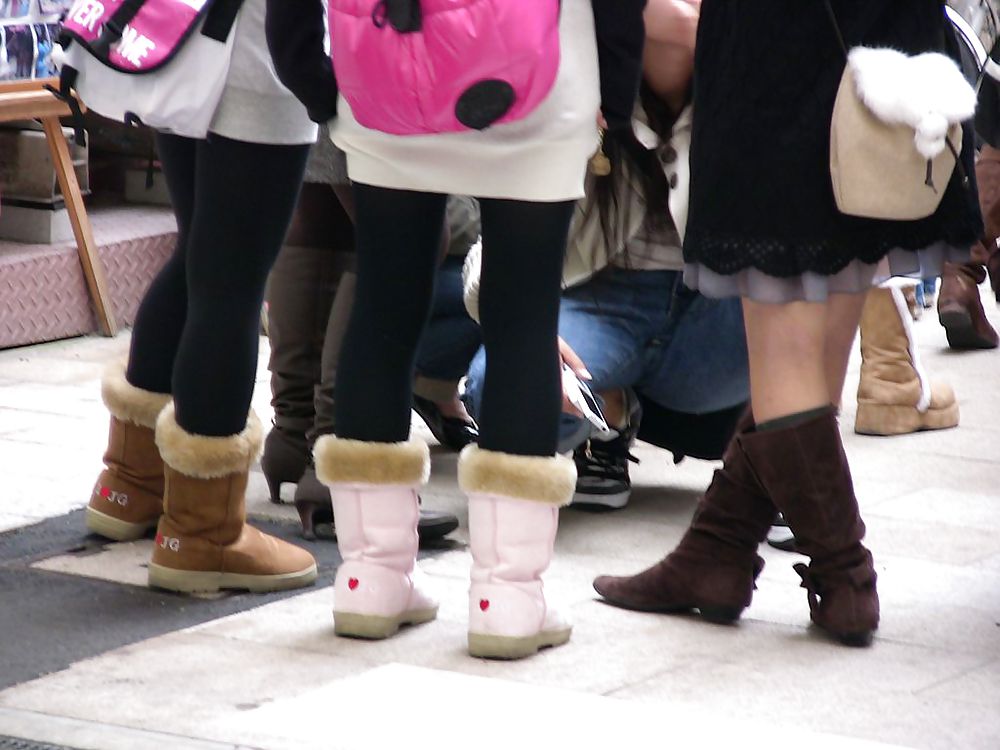 Japanese Candids - Feet on the Street 07 #5892175