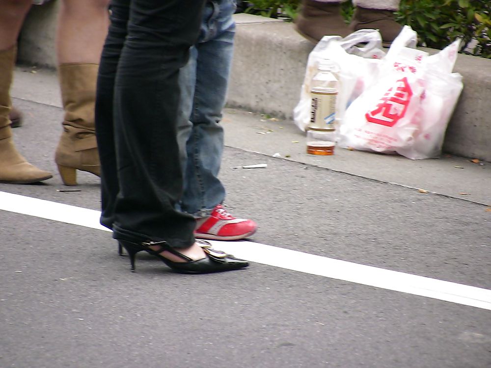 Japanese Candids - Feet on the Street 07 #5892222