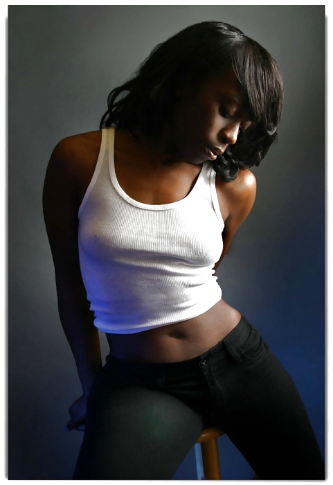Girls in tank tops #9583130