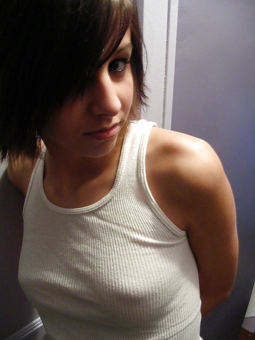 Girls in tank tops #9583169