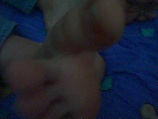Sabrina's feet - 長い柔軟な足指を持つフットモデル
 #16543086