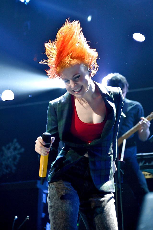 Hayley williams
 #22661391