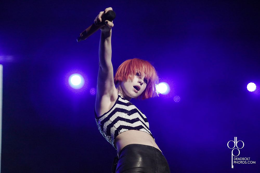 Hayley williams
 #22661447