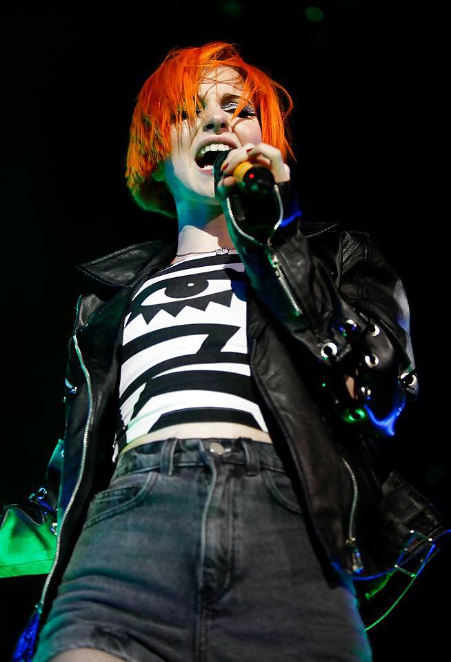 Hayley Williams #22661545