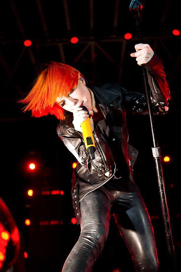 Hayley Williams #22661633