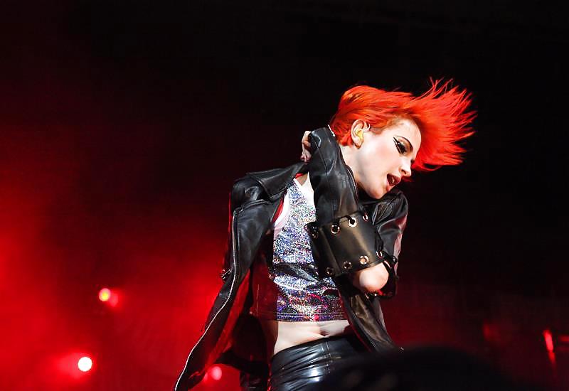 Hayley Williams #22661667