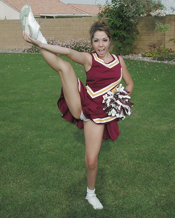 Cheerleader Upskirt #420508