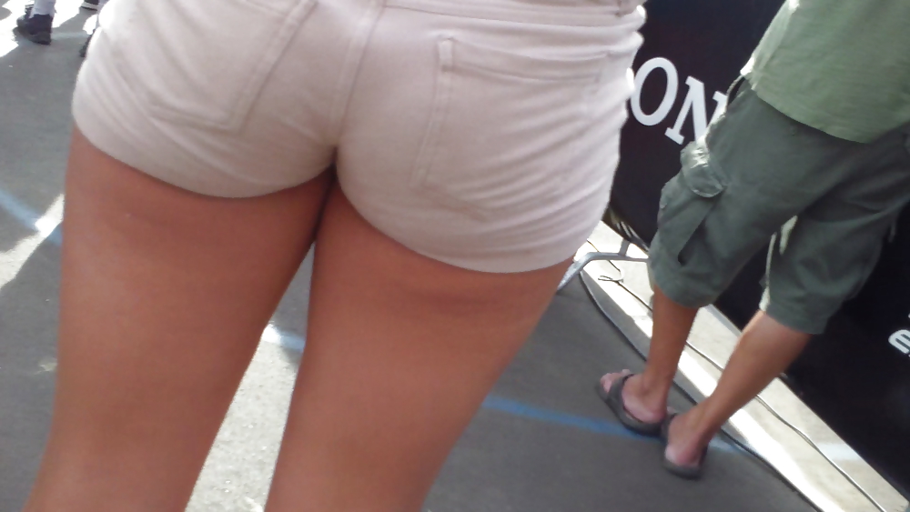 Girls ass & butts at the market in shorts #12514228