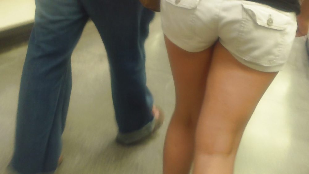 Girls ass & butts at the market in shorts #12514653