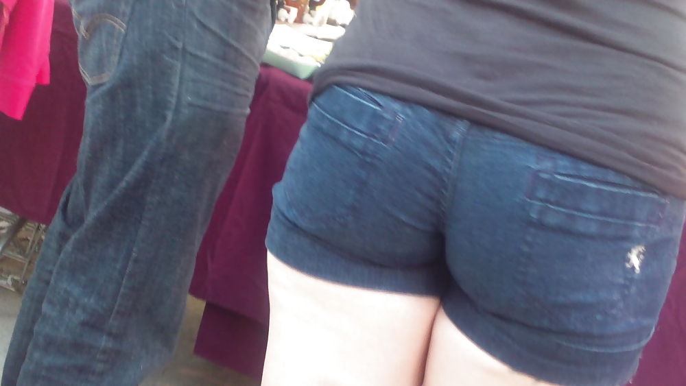 Girls ass & butts at the market in shorts #12515371