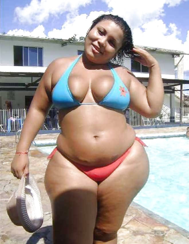 Mehr Sexy Frauen Großen Kurven In Bikinis Verpackung #4417913