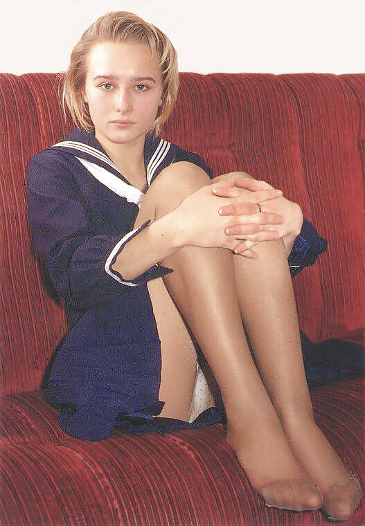 Mädchen In Strumpfhosen 2 #4649544