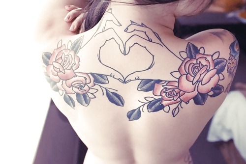 Filles Avec Des Tatouages #2122321