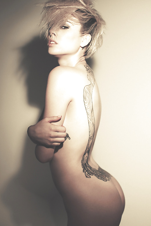 Babes with Tattoos #2122548