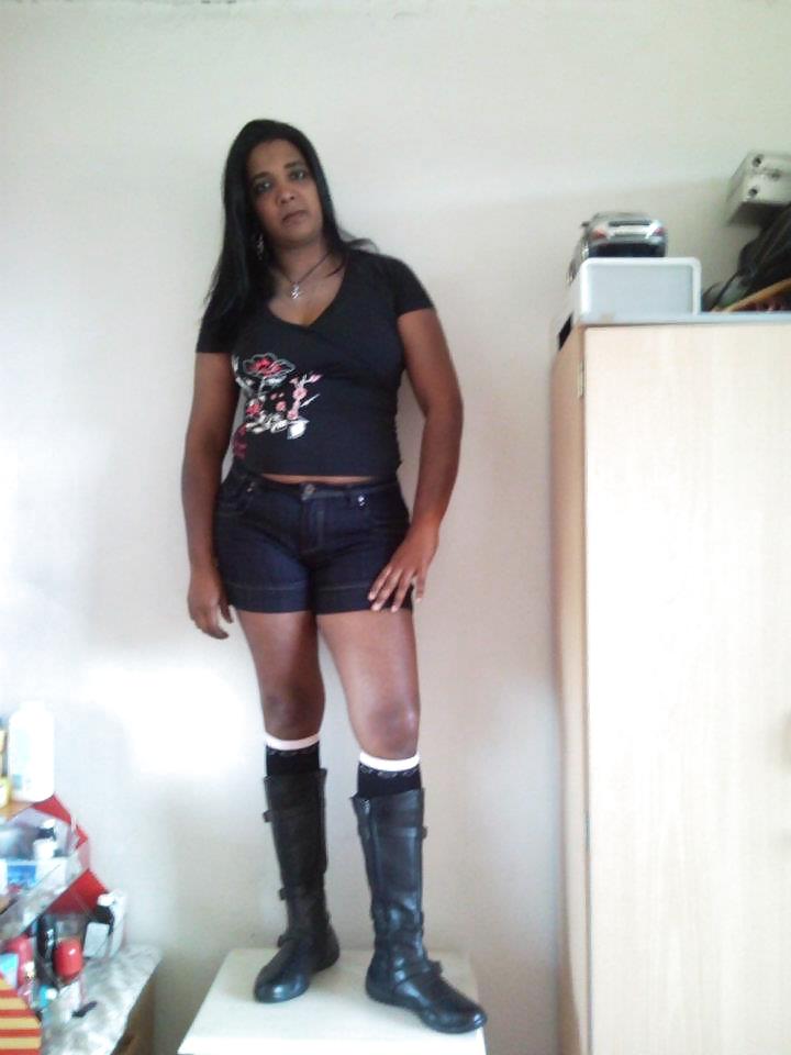 Sexy indian aunty