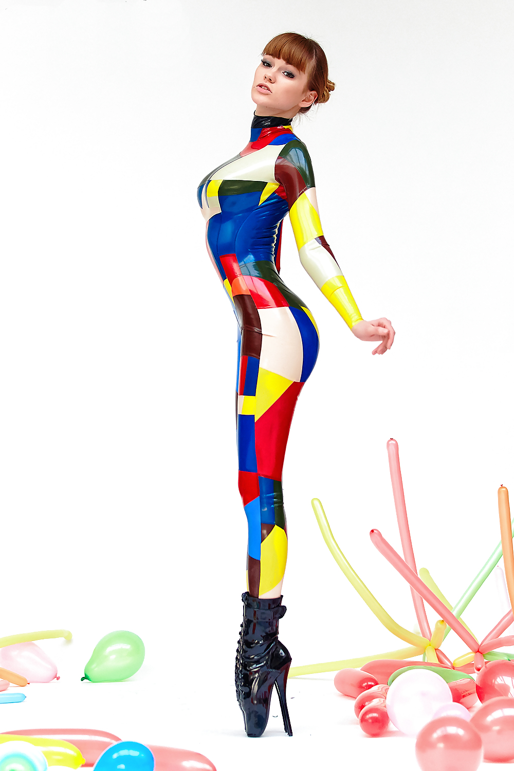 Alexandra Potter - Latex Colour Explosion #17562355