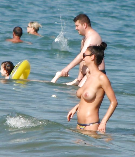 Bulgarisch Strand Mädchen Aus Schwarzen Meer - Viii #12361228