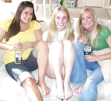 Me and my besties! Cum all over my tits! #1036290