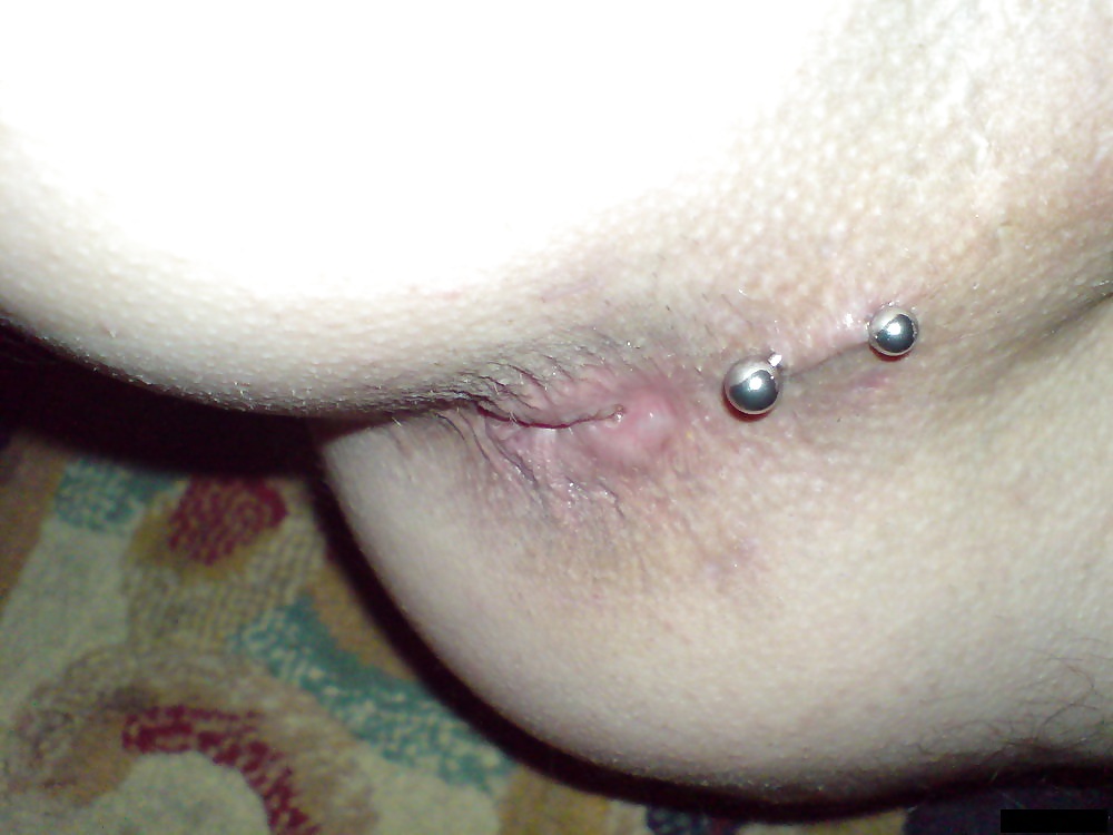 Piercing anale
 #18164131