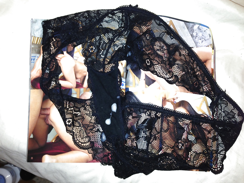 Jaynes dirty lacy panties a porn mag coverd in my cum