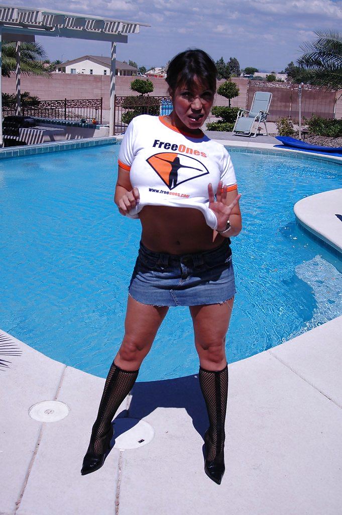 T-shirt Babe - Ava Devine #1335769