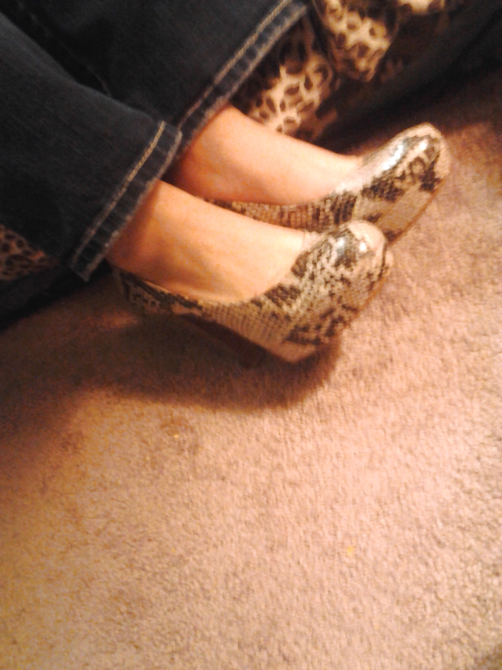 Gfs heels and feet #9377524