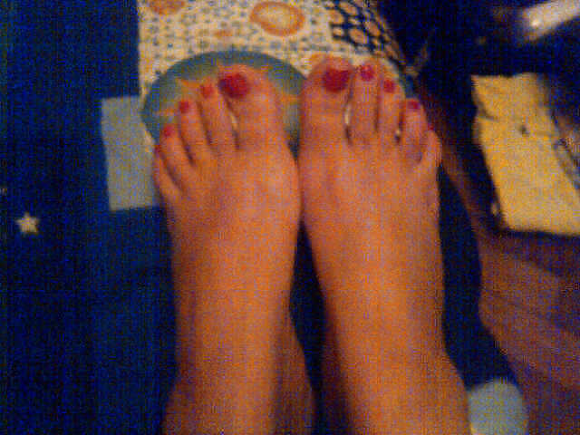 Pies cándidos
 #10846629