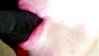 官能的で淫らな吸血シーン
 #18113190