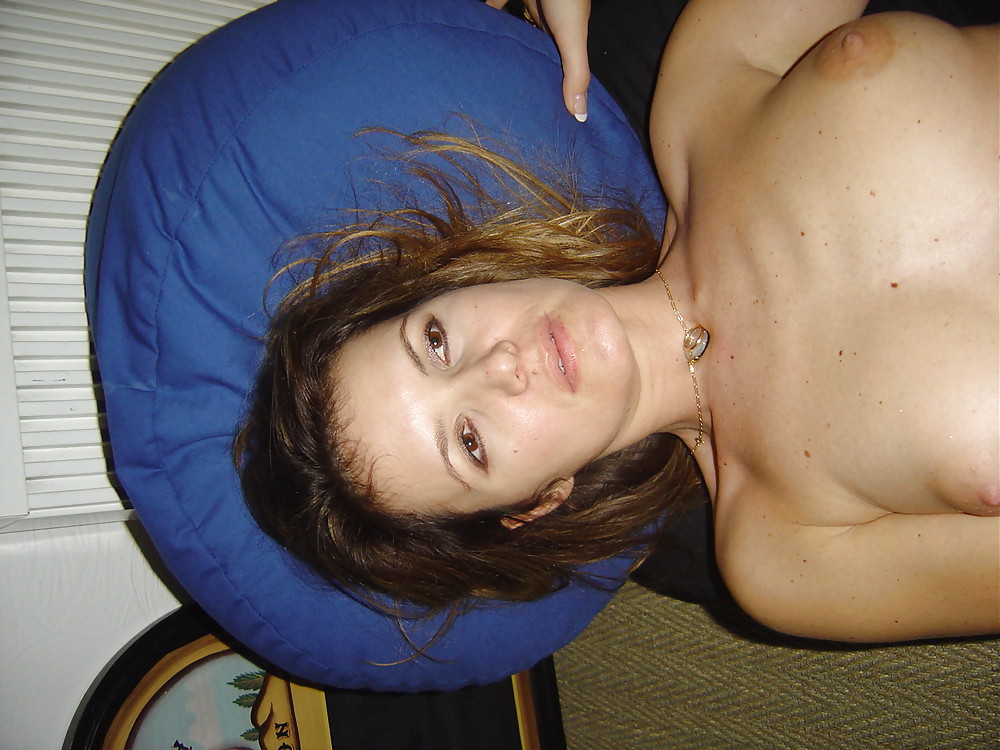 Tarde floreciente puta mostrando
 #6222894