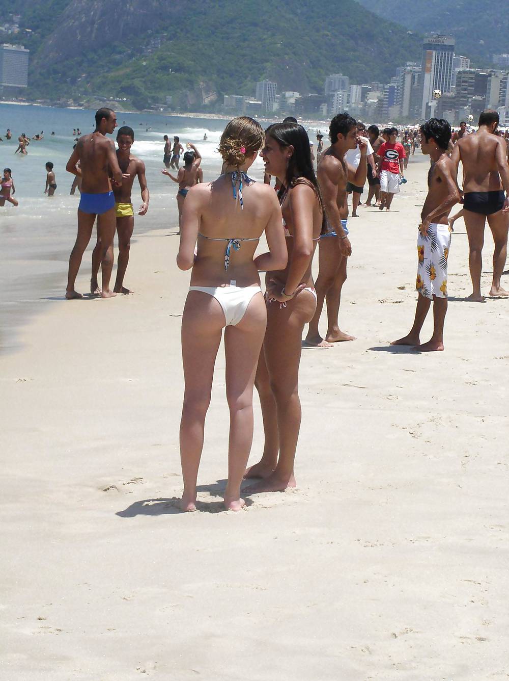 Playas Bikinis Topless Fotos 11 #4226502