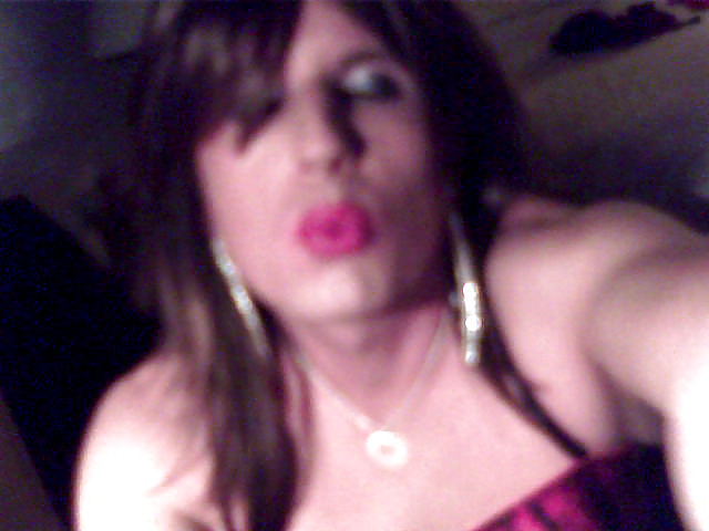 Gurl In Rot #5557418