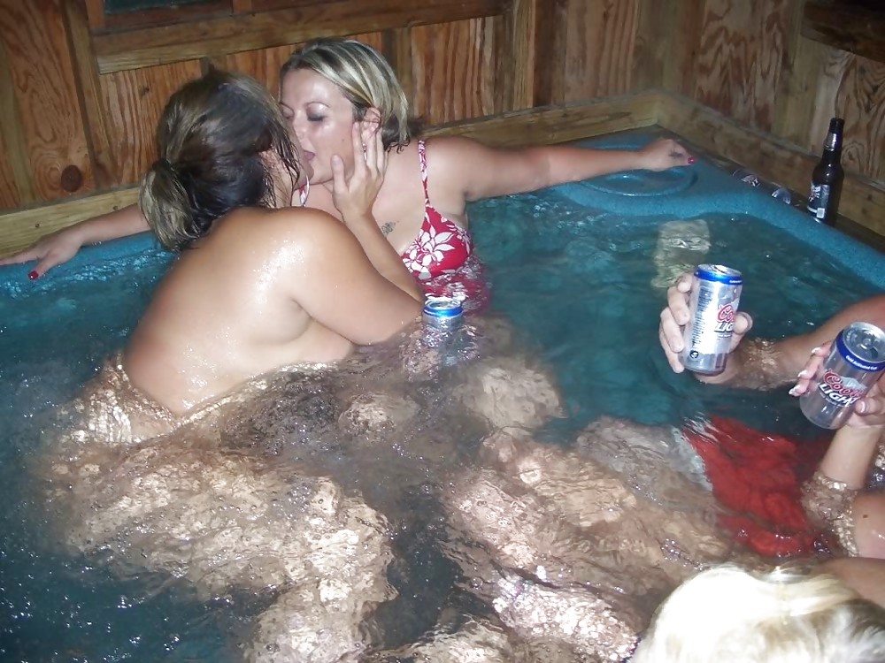 Hot Hottub Salvage together #9522301