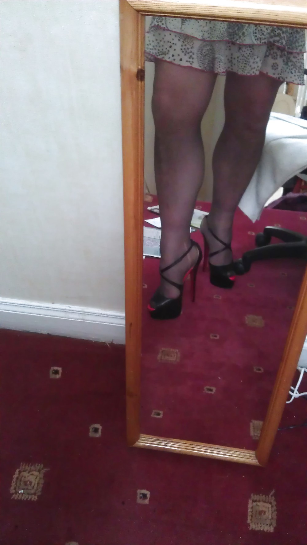 Me encantan estos zapatos nuevos 
 #16770886