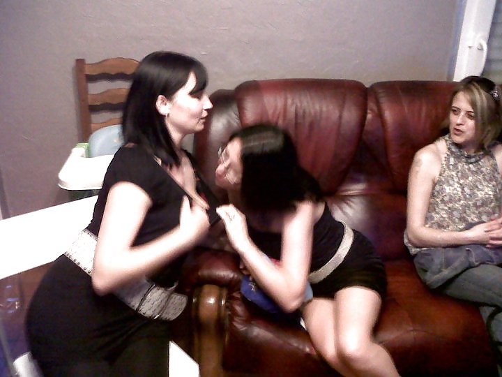 Girls 1 #3749966