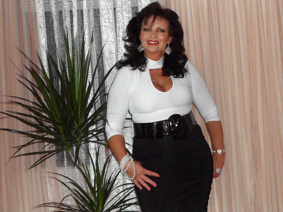Mature whore - Diana