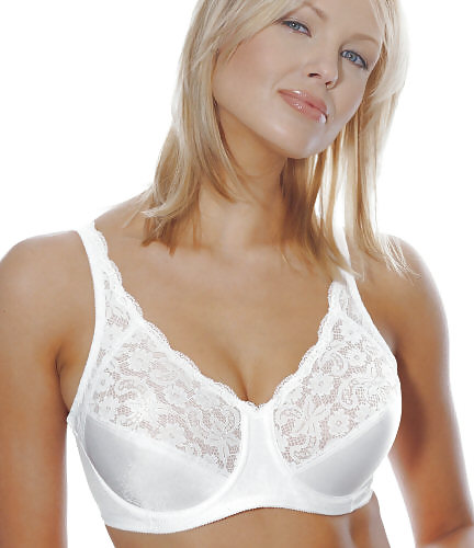Bras and BJs #16072905