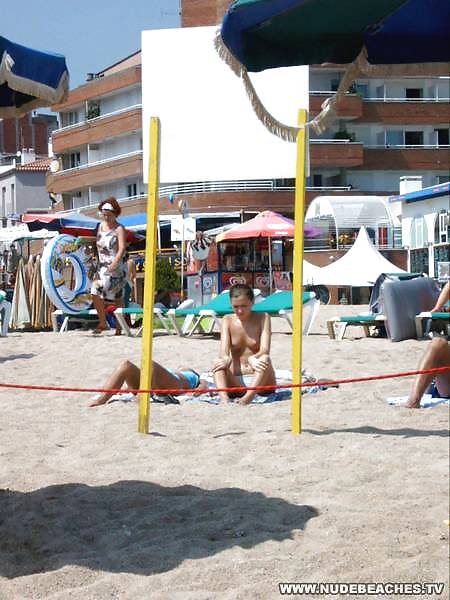 Beach Girls #180484